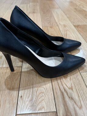 Classic Black Pointed Toe Stiletto Pumps - worn once